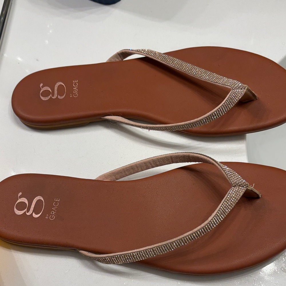 Grace Women's Brown and Cream Sandals